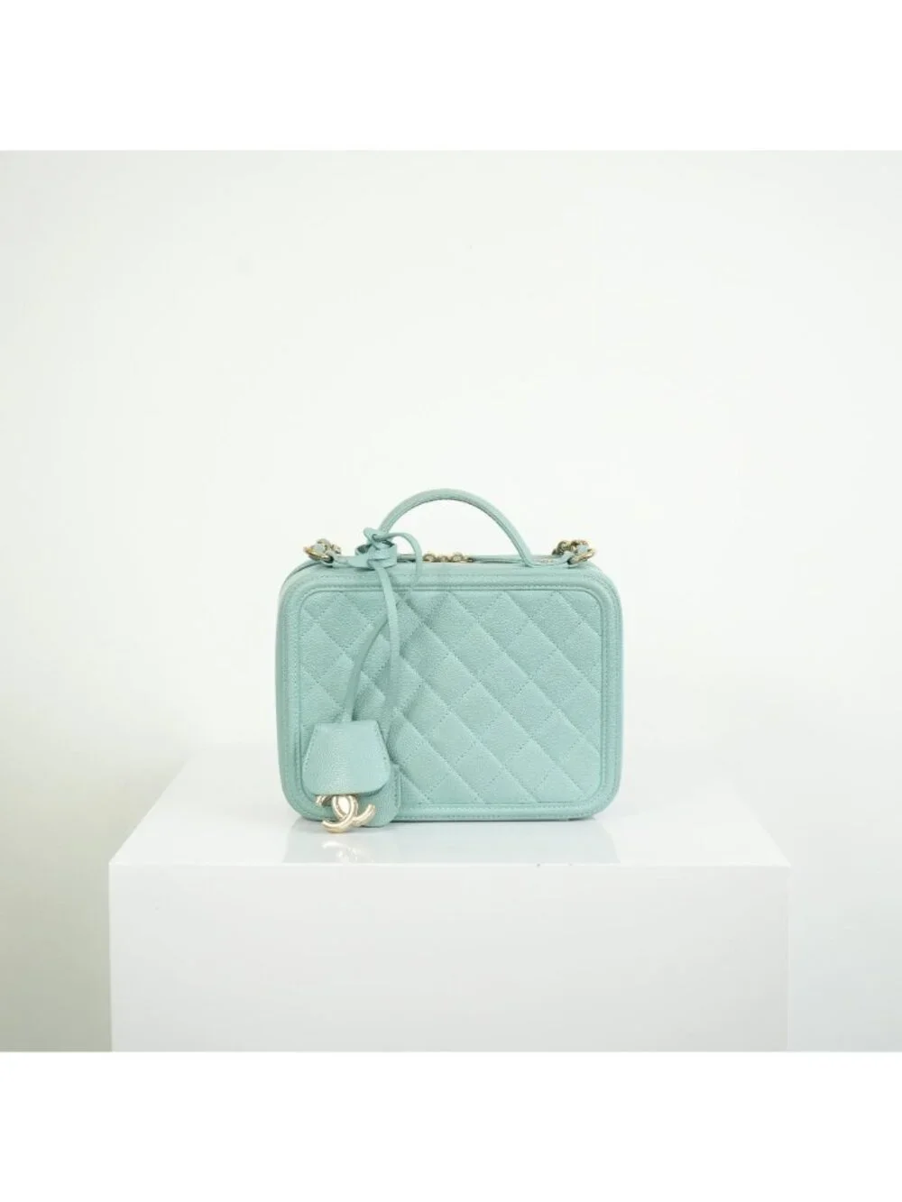 CHANEL authenticity includes certificate
